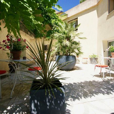 Couette Et Cafe Hotel Montpellier Exterior foto